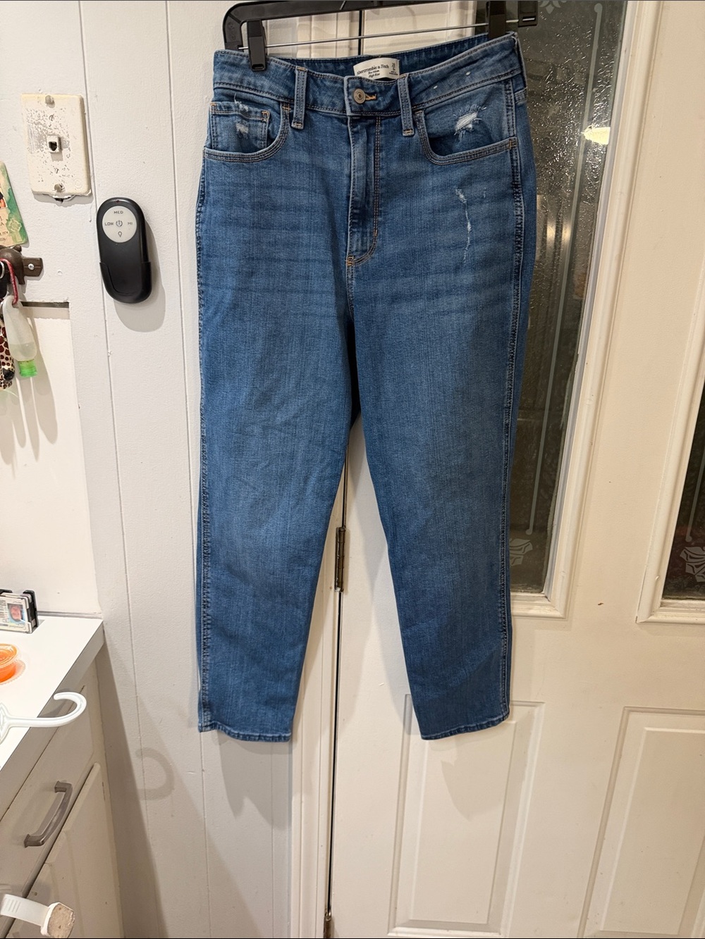 Abercrombie & Fitch Slim Straight Jeans - Medium Blue